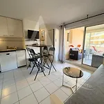 4 Pers, 1 Chambre, Plages Et Commerces A Pied